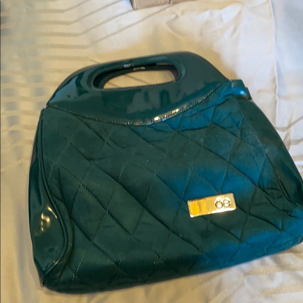 Teal accents handbag